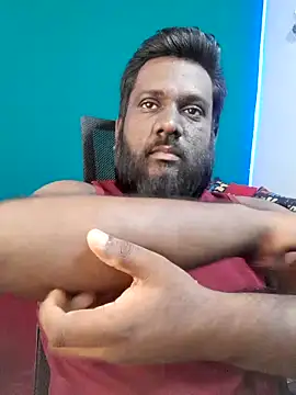 Rayansmith  online show from April 3, 8:04 pm