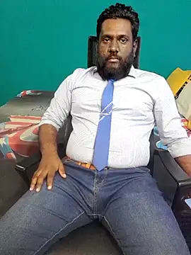 Rayansmith  online show from February 12, 11:37 pm