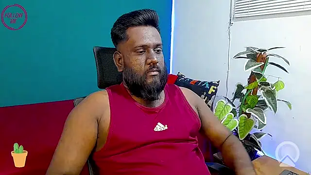 Rayansmith  online show from April 7, 9:16 pm