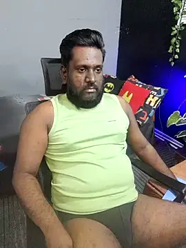 Rayansmith  online show from November 17, 6:28 am