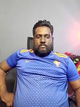 Rayansmith  online show from January 9, 3:08 pm