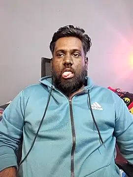 Rayansmith  online show from January 9, 2:07 am