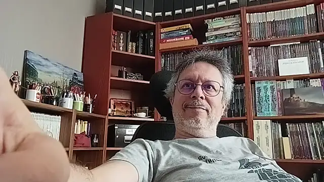 Snapshot of Mandra_is_a_whore chatting on October 11, 11:33 am Mandra is a whore online show from October 11, 11:33 am