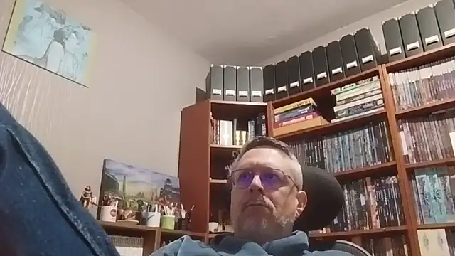 Snapshot of Mandra_is_a_whore chatting on November 14, 11:08 pm Mandra is a whore online show from November 14, 11:08 pm