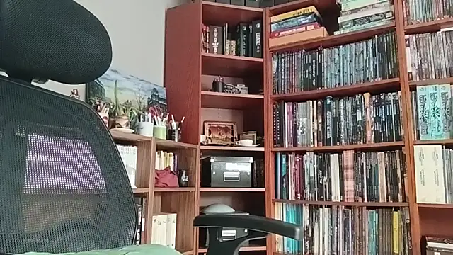 Snapshot of Mandra_is_a_whore chatting on November 18, 10:40 am Mandra is a whore online show from November 18, 10:40 am