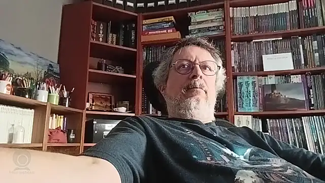 Snapshot of Mandra_is_a_whore chatting on November 5, 9:56 am Mandra is a whore online show from November 5, 9:56 am