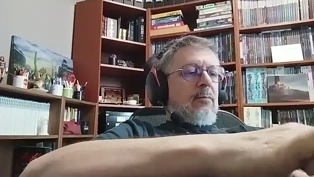 Snapshot of Mandra_is_a_whore chatting on November 26, 8:47 am Mandra is a whore online show from November 26, 8:47 am