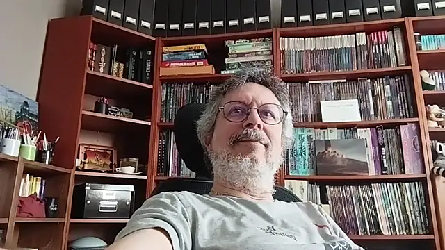 Snapshot of Mandra_is_a_whore chatting on November 9, 1:04 pm Mandra is a whore online show from November 9, 1:04 pm