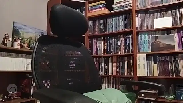 Snapshot of Mandra_is_a_whore chatting on November 24, 10:32 pm Mandra is a whore online show from November 24, 10:32 pm