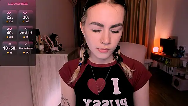  selectrra online show from March 19, 12:45 pm