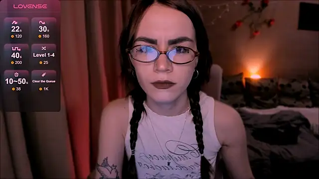  selectrra online show from March 3, 7:10 pm