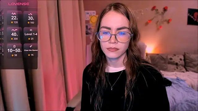  selectrra online show from April 10, 8:27 pm