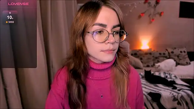  selectrra online show from January 12, 8:15 pm