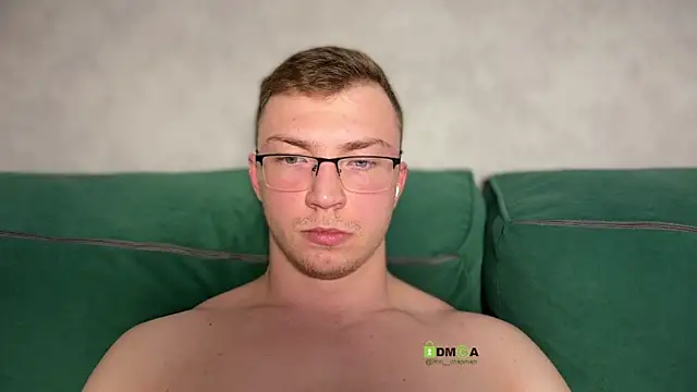 iron  chap online show from April 8, 9:27 pm