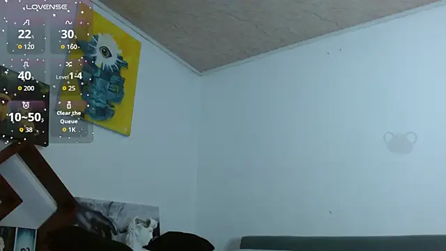 ZoeBakers  online show from October 21, 3:17 am