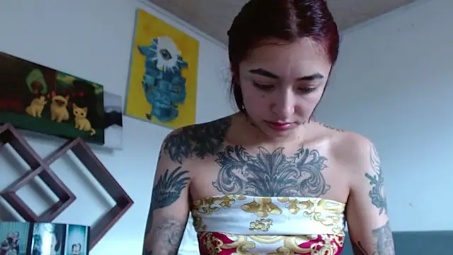 ZoeBakers  online show from November 16, 4:23 pm