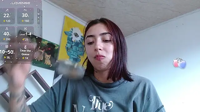 ZoeBakers  online show from February 7, 8:50 pm