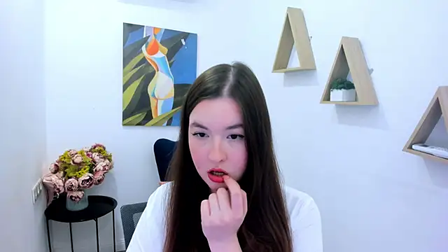 WishToBloom online show from April 7, 7:04 pm