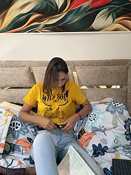 letiziia sky1 online show from February 13, 5:46 pm