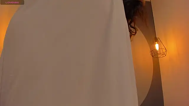 sarita duque online show from March 29, 1:02 pm