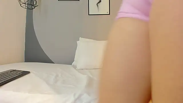 sarita duque online show from March 13, 12:10 pm