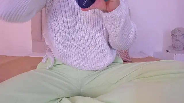 sarita duque online show from October 21, 12:04 pm