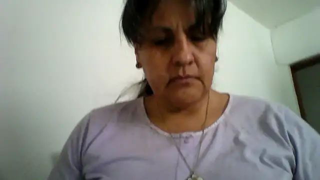 merlyna goldens online show from May 24, 7:14 pm