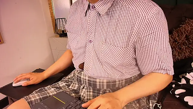 Satuurn  online show from March 14, 2:23 pm