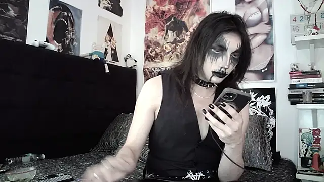 kiiler queen online show from May 23, 4:39 pm