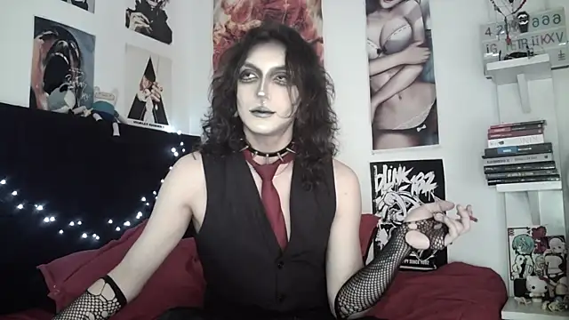 kiiler queen online show from July 15, 5:31 pm