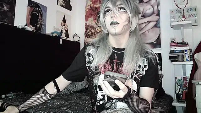 kiiler queen online show from May 22, 4:16 pm