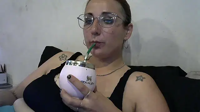 black lady731 online show from January 12, 11:31 pm