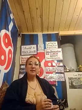 black lady731 online show from May 11, 2:45 pm