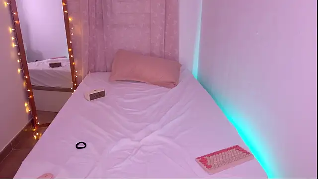 Mar 333 online show from March 31, 7:10 am