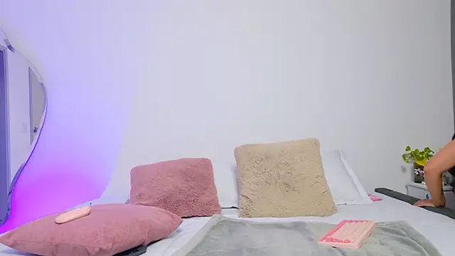 Mar 333 online show from February 14, 12:09 am