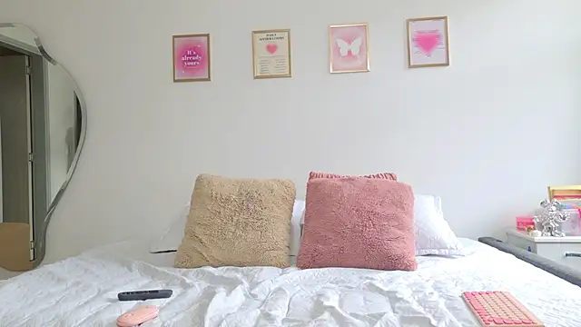 Mar 333 online show from February 22, 9:37 pm