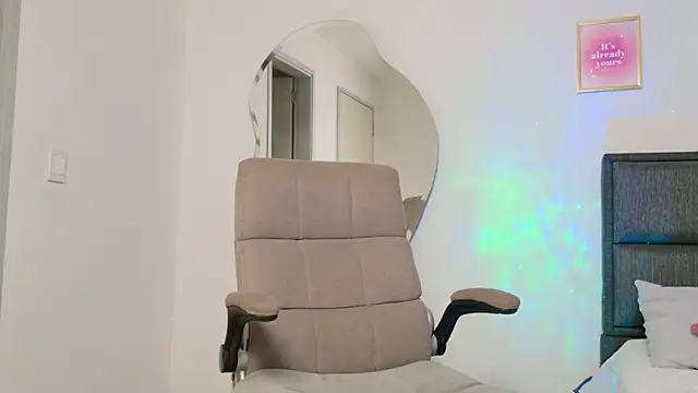 Mar 333 online show from March 10, 2:06 am