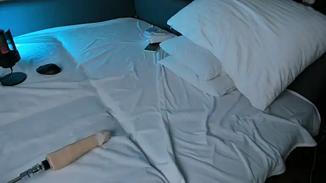 Snapshot of jannemary chatting on November 2, 11:32 pm jannemary online show from November 2, 11:32 pm