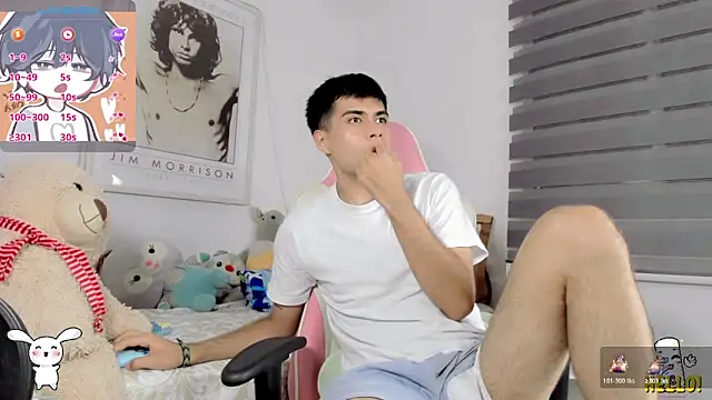 lucas cute online show from November 19, 7:36 pm