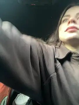 EllyNora online show from January 18, 10:40 am