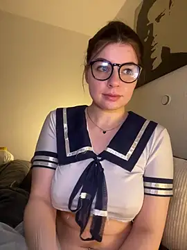 EllyNora online show from March 10, 10:02 pm