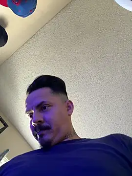 Snapshot of PeterGrandee chatting on December 18, 11:08 pm PeterGrandee online show from December 18, 11:08 pm