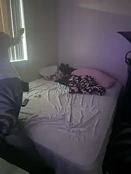 Snapshot of PeterGrandee chatting on November 17, 8:13 pm PeterGrandee online show from November 17, 8:13 pm