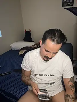 PeterGrandee online show from April 30, 8:57 pm