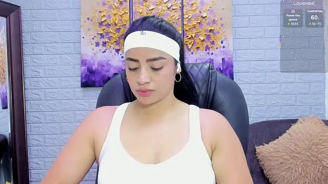 Snapshot of Paula_Desousa chatting on September 10, 6:07 pm Paula Desousa online show from September 10, 6:07 pm