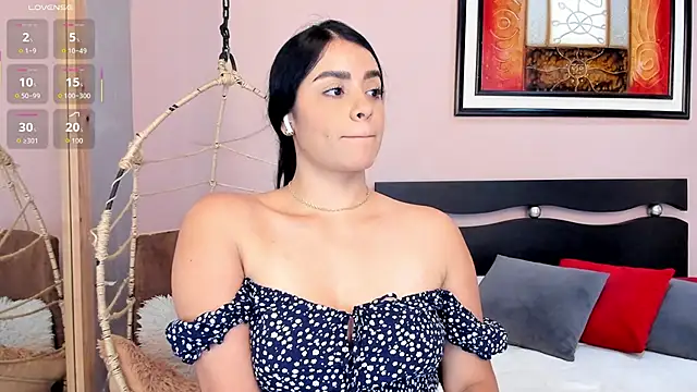 Paula Desousa online show from November 27, 5:57 pm