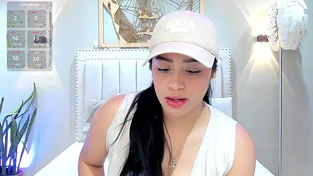 Snapshot of Paula_Desousa chatting on October 11, 7:26 pm Paula Desousa online show from October 11, 7:26 pm