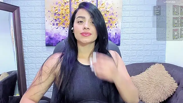 Snapshot of Paula_Desousa chatting on October 8, 7:36 pm Paula Desousa online show from October 8, 7:36 pm