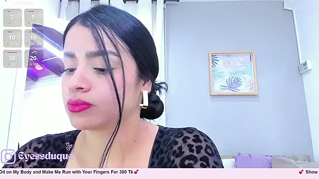 Paula Desousa online show from December 13, 8:04 pm