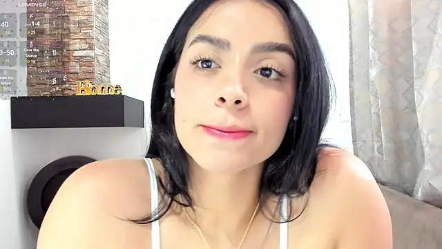 Snapshot of Paula_Desousa chatting on September 19, 7:40 pm Paula Desousa online show from September 19, 7:40 pm
